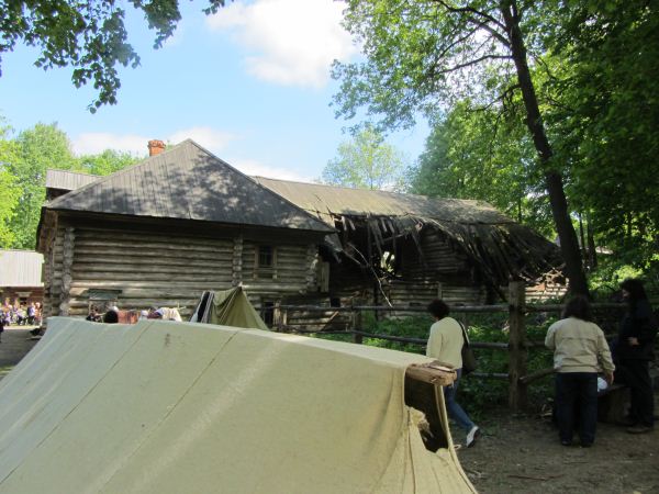 Плачевное состояние исторических памятников в Музее деревянного зодчества в Нижнем Новгороде